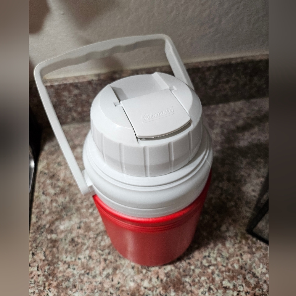 Coleman Water Jug 0.33 Gallon with Handle & Snap Closure